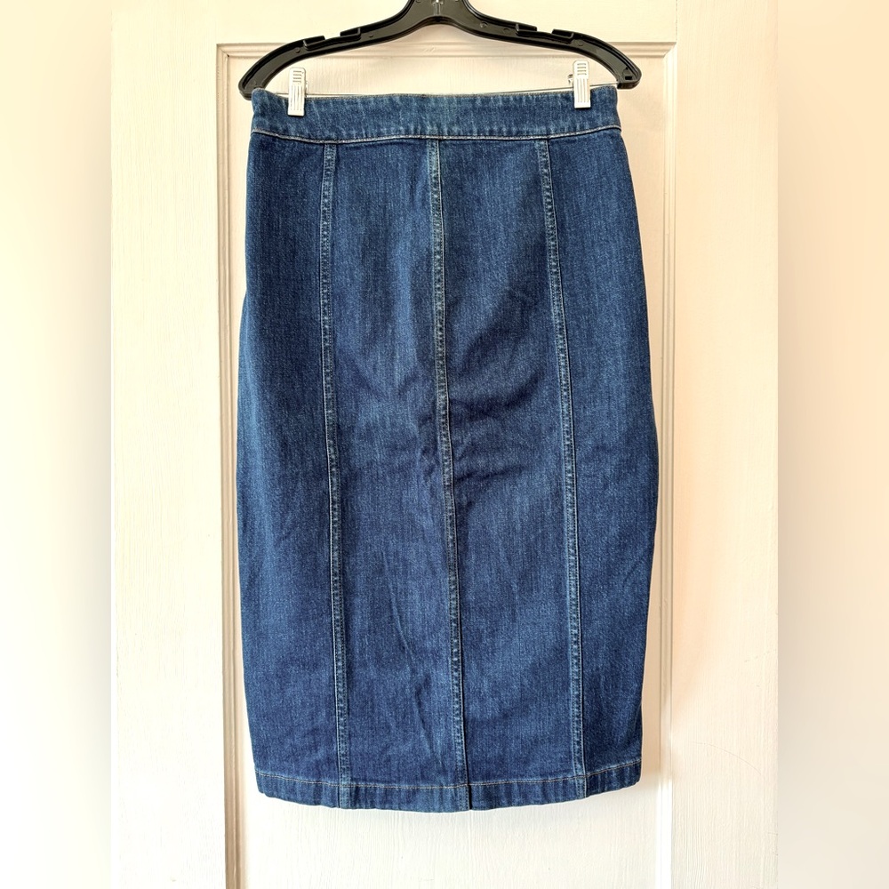 Madewell | Denim Seamed Button-Front Skirt (Size 28) - Picture 6 of 11
